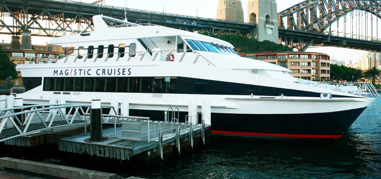 Tour Ville de Sydney et Plage de Bondi avec déjeuner croisière dans le Port de Sydney - Excursion d’une journée (7 Hrs) - Mardi / Jeudi - Tous circuits avec guide Francophone.